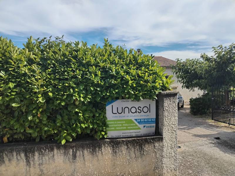 Installation de pompes à chaleur air/air chez un particulier à Rasteau (84)