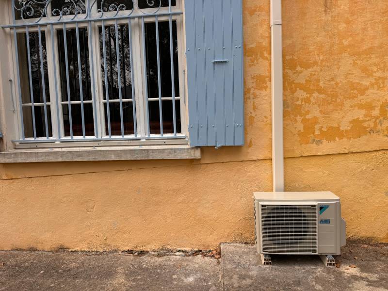 Installation de pompe à chaleur pour particulier à Nyons (Drôme 26)