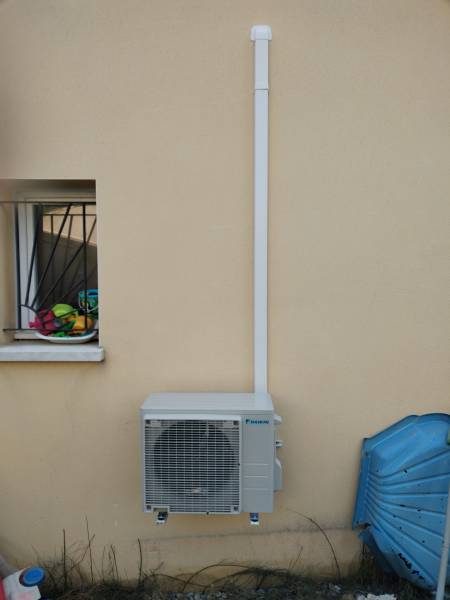Installation climatisation murale Daikin Sensira 3.5 kW pour particulier à Vaison-la-Romaine (84110)